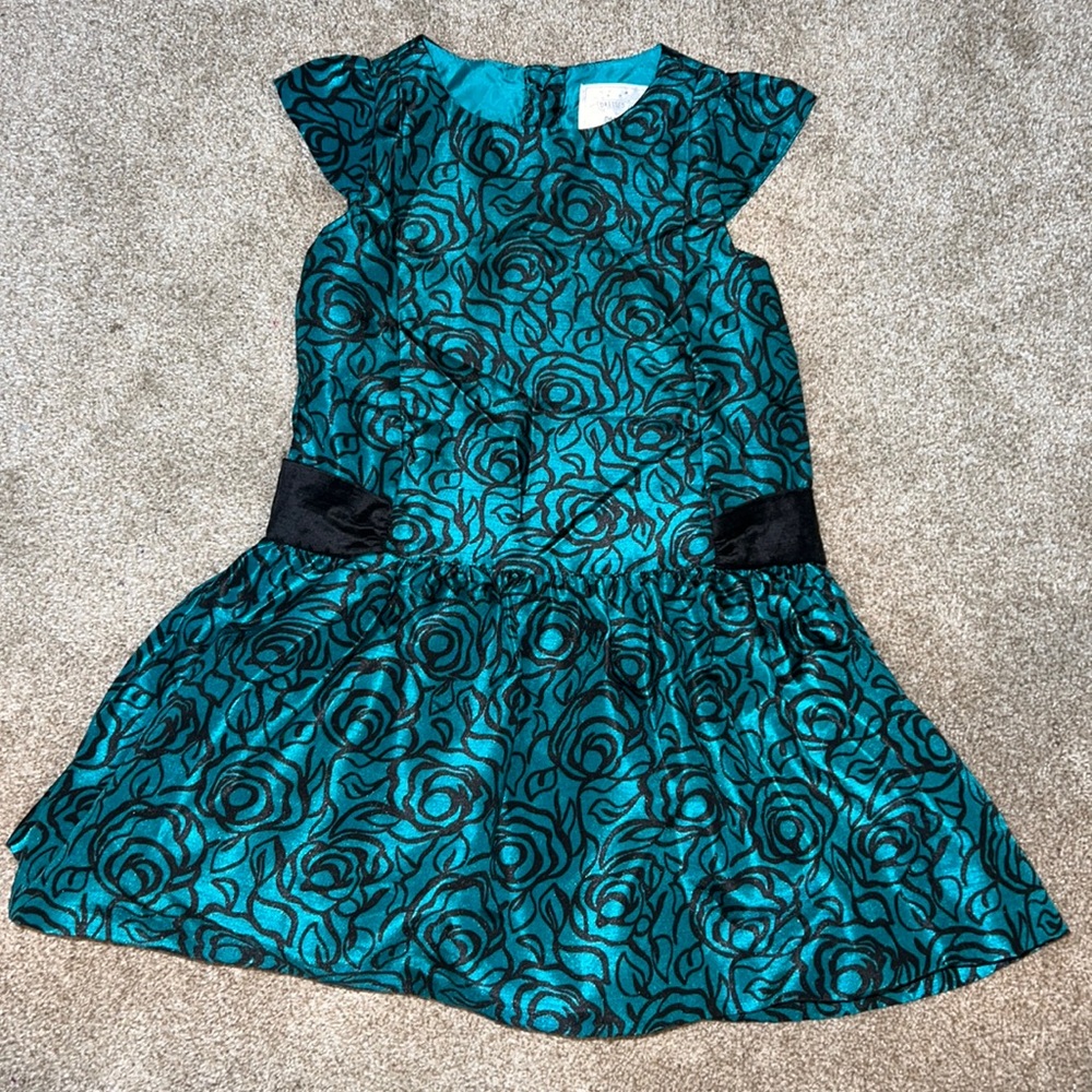 Green dress